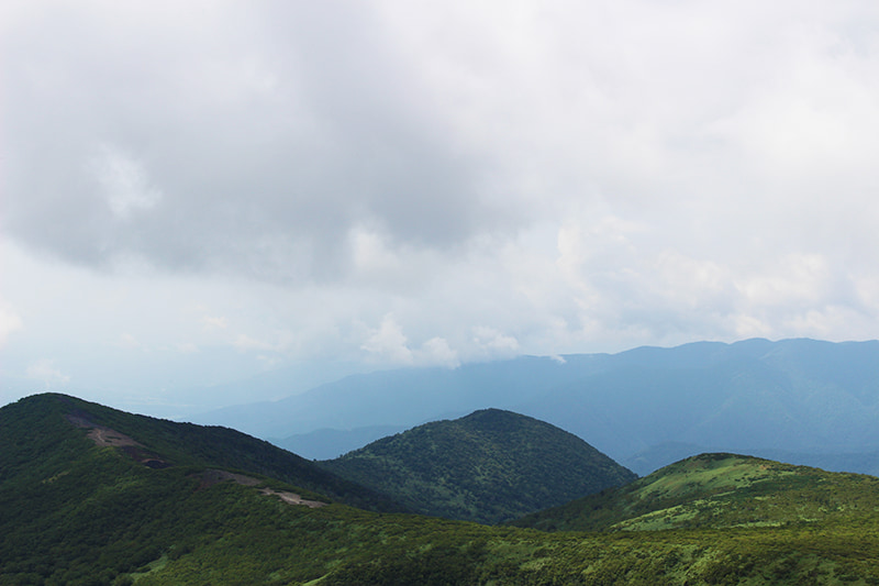茶臼岳山頂から見た景色